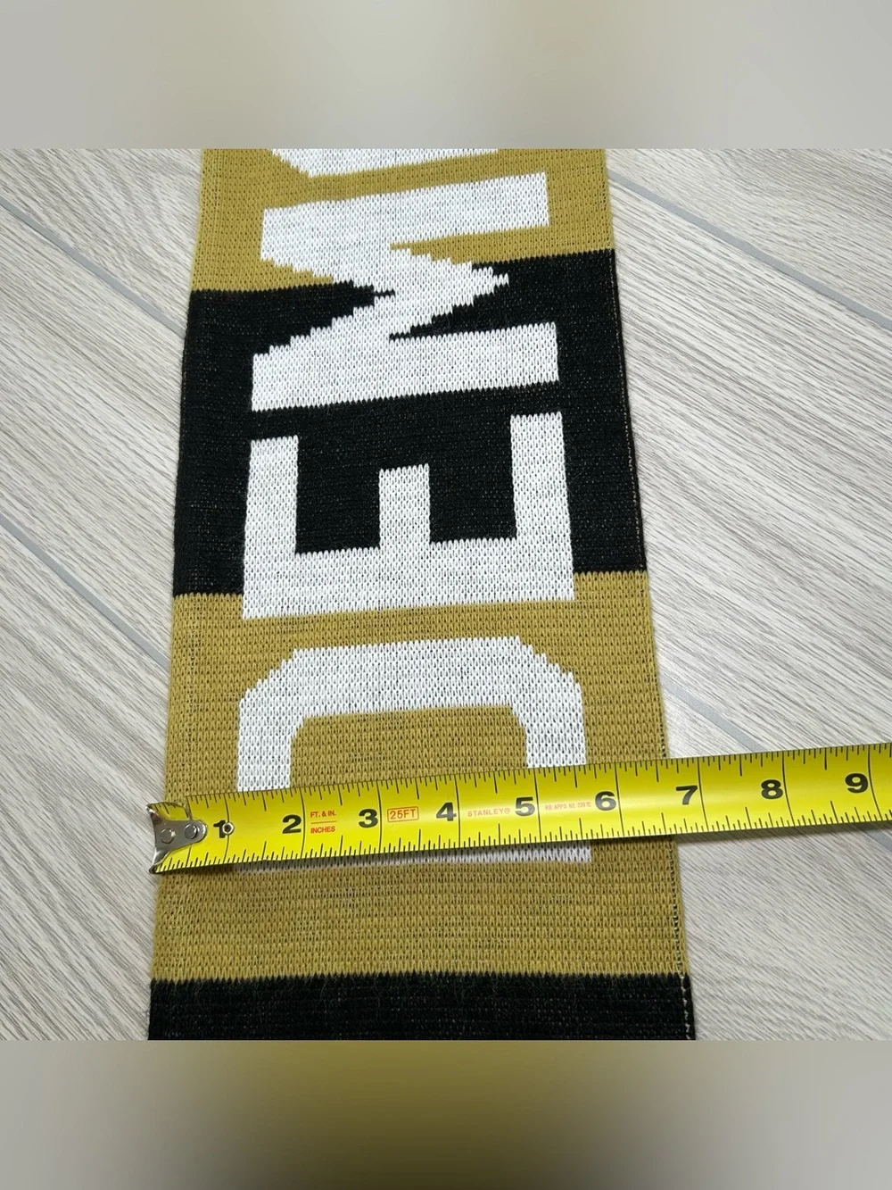 Wake Forest Demon Deacons Classic Knitted Scarf Diehard Scarves 63”x7” OS